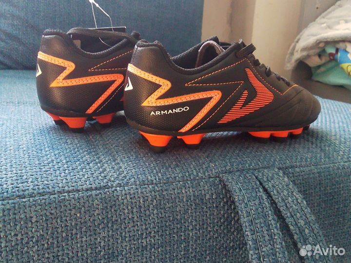 Футбольные бутсы детские 31 размер