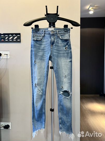 Джинсы zara