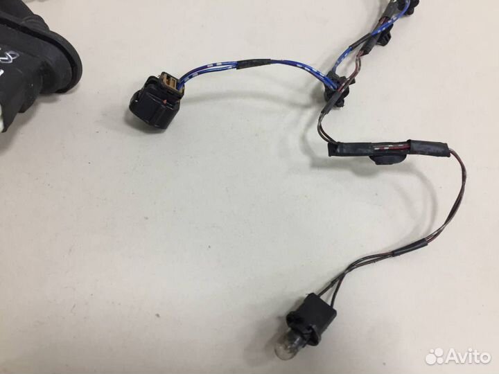 Проводка двери Mitsubishi Pajero/Montero Sport KH