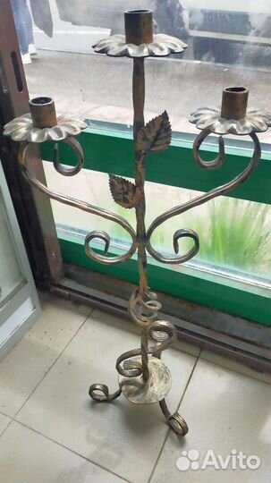 Подсвечник кованный
