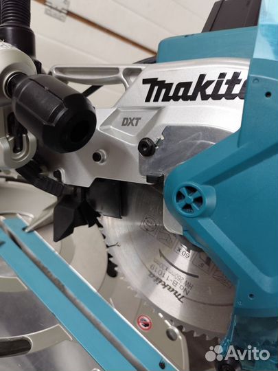 Makita LS1019L торцовочная пила со столом Макита