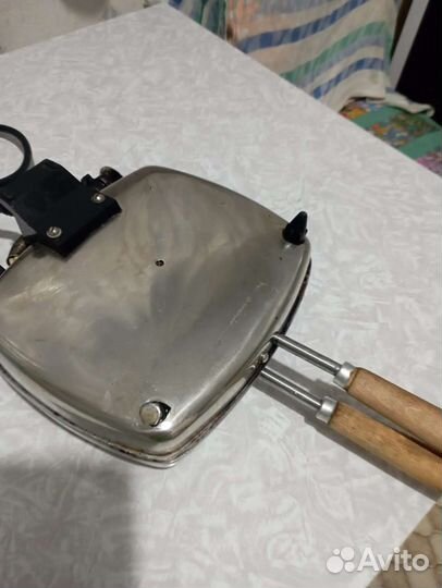 Вафельница СССР электрическая Баярма