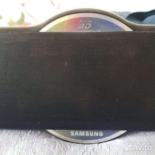 Саундбар Samsung HT-8000