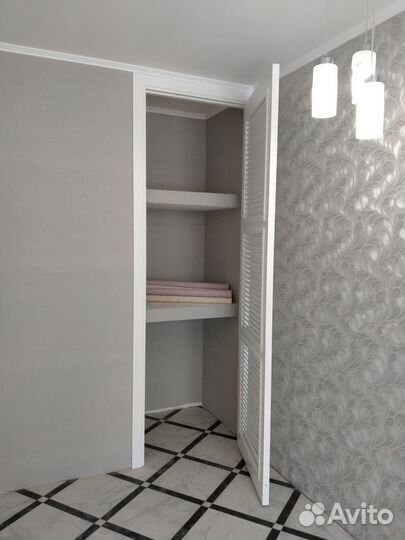 Двери жалюзийные из массива сосны