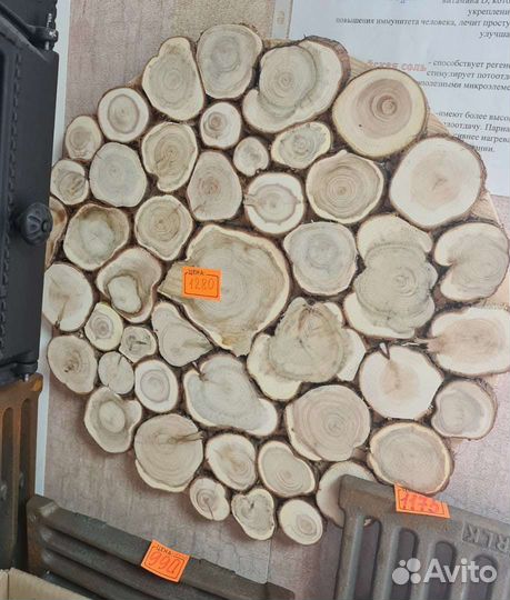 Панно из можжевельника