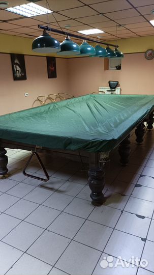 Продам бильярд +шары, 4 кия