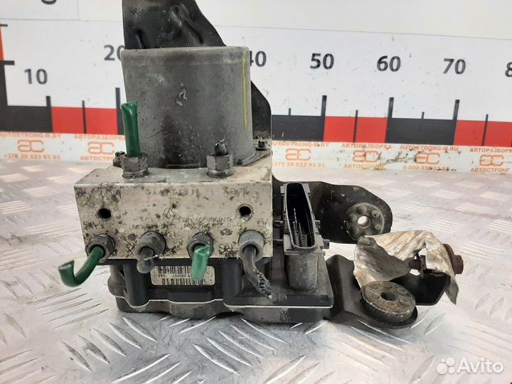 Блок ABS для Renault Megane 2 7701063867