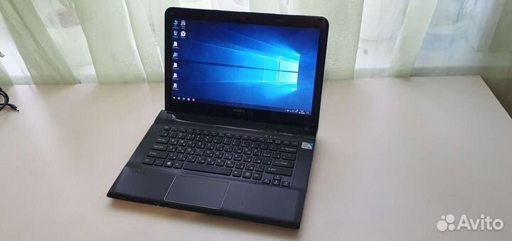 Sony vaio sve141 14