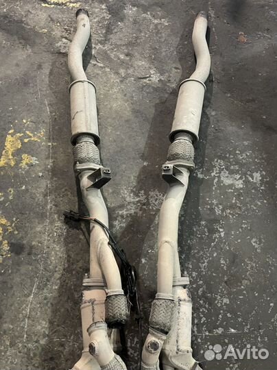 Выпускной коллектор Audi S8 D3