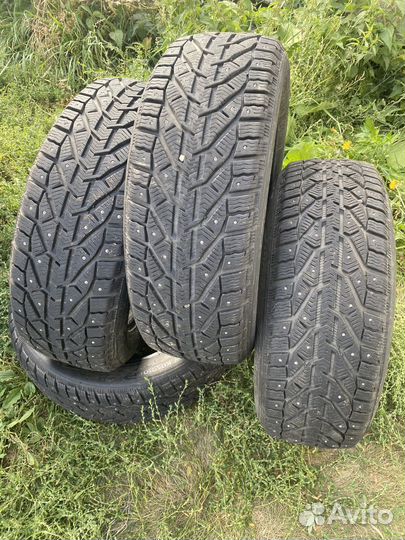 Kormoran Stud 235/60 R18 107T