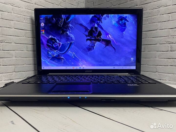 Производительный ноутбук MSI SSD