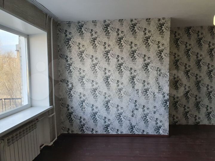 2-к. квартира, 45 м², 4/4 эт.