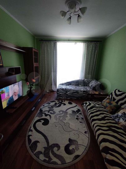 2-к. квартира, 63 м², 3/5 эт.