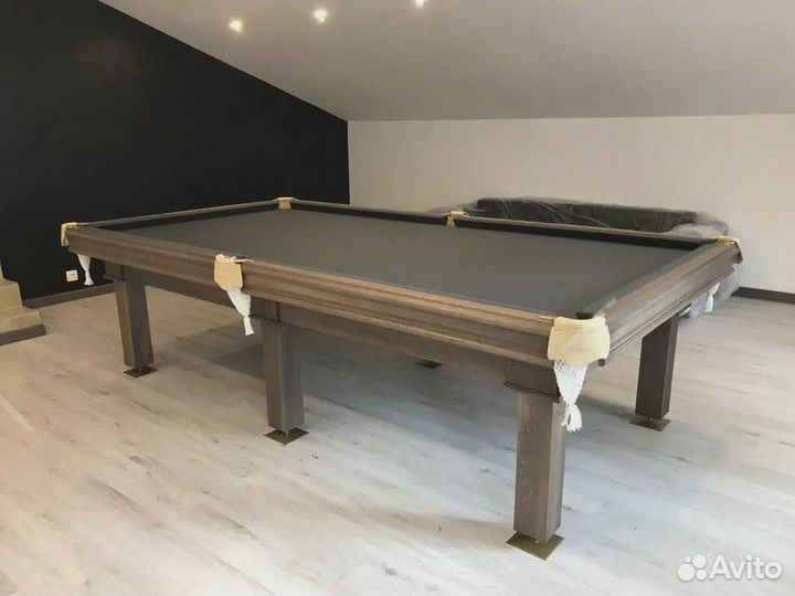 Бильярдный стол