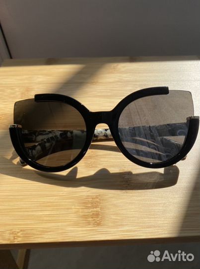 Очки солнечные новые