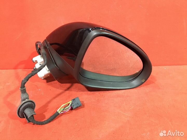 Зеркало заднего вида переднее правое Volkswagen