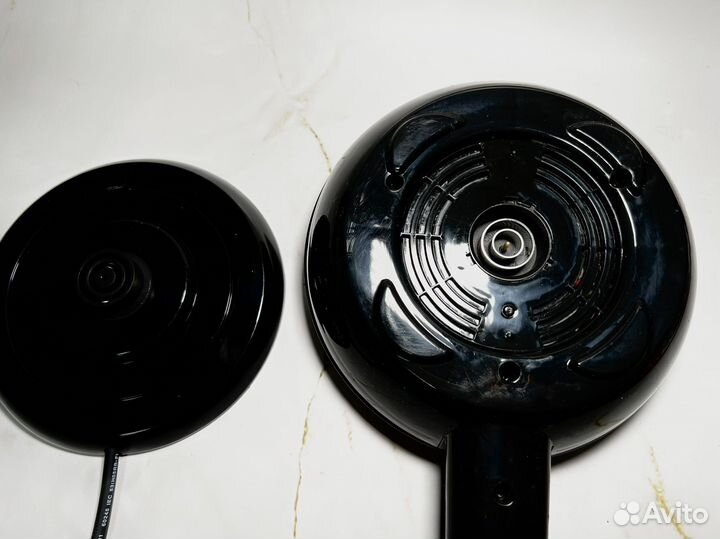 Блинница Redmond RSM-1409