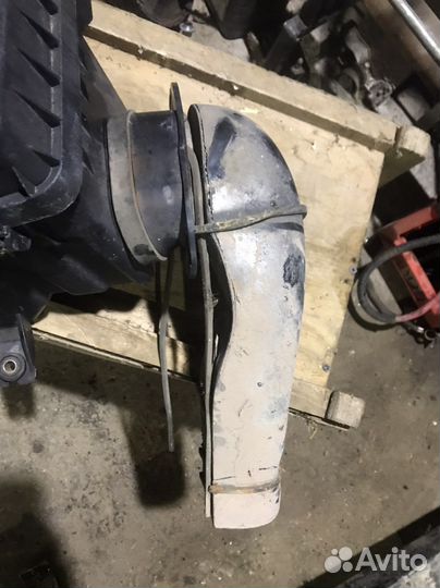 Воздушный корпус Great Wall Hover H2 китаец