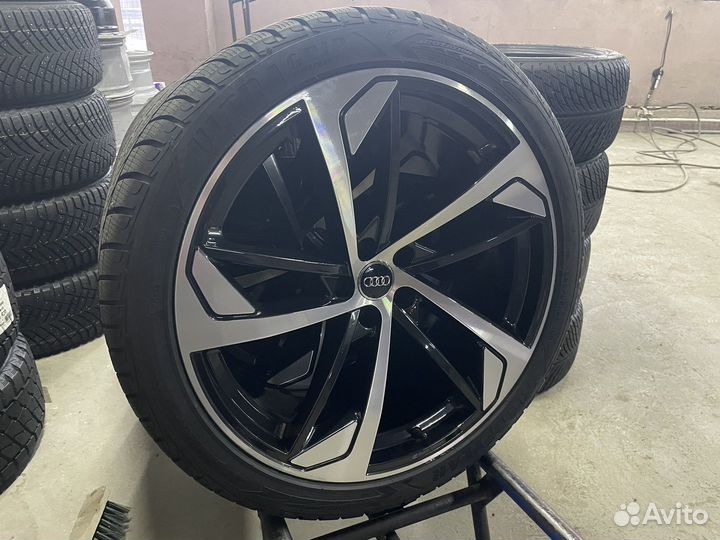 Оригинальные колеса Audi Q7 New 4m r22