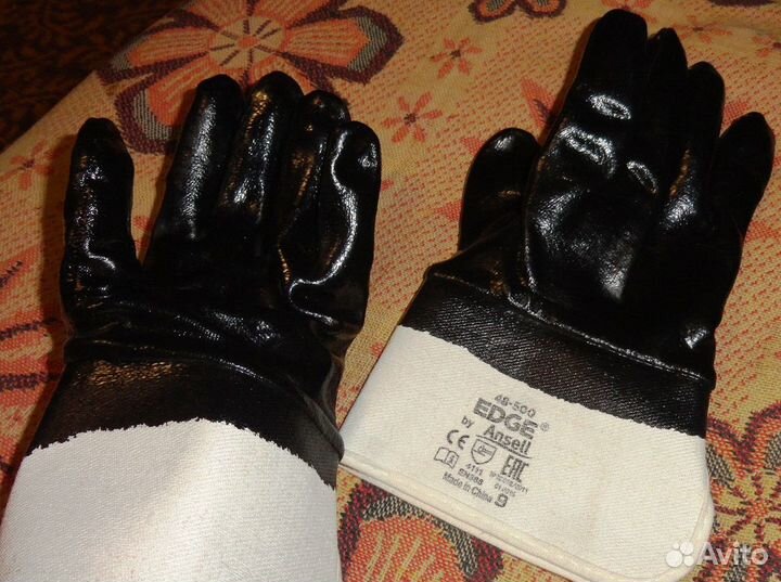 Перчатки нитриловые.Разм. 9. Новые