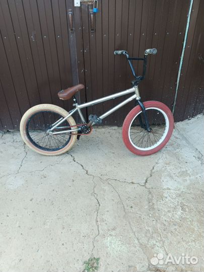 Трюковой велосипед bmx