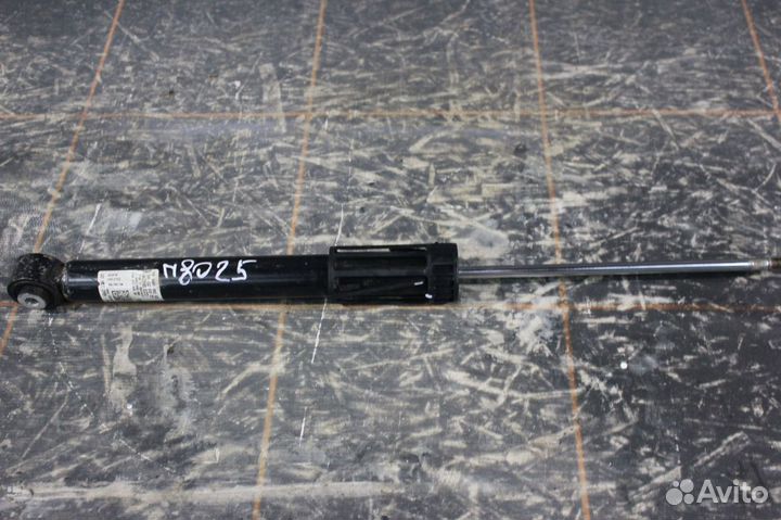 Амортизатор подвески задний - Audi A3 8V