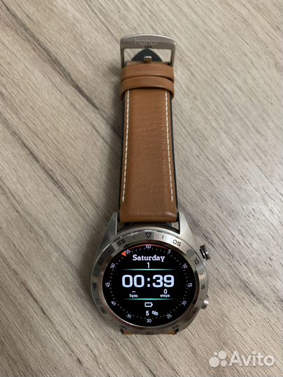 Смарт часы honor watch magic