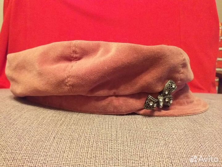 Кепка,кепочка.С брошкой. Осень.