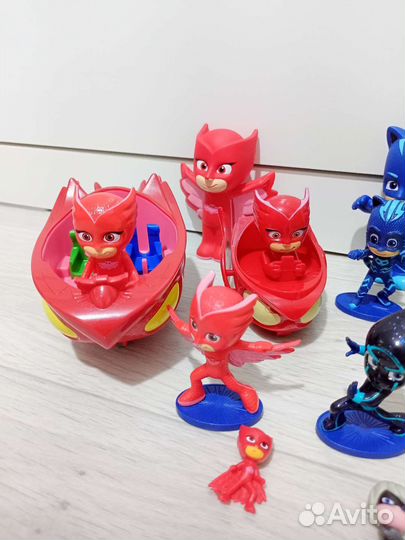 Герои в масках Алет,Геко,Кетбой