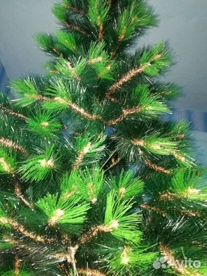 Елка искусственная