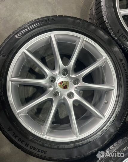 R20 Continental ContiWinterContact TS 830 275/45, PCD 5x130 DIA 72.6