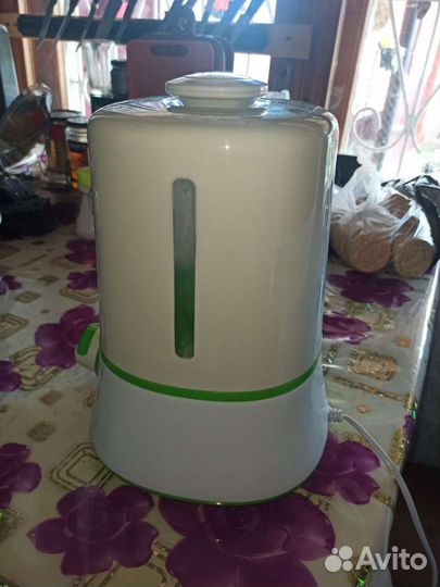 Увлажнитель Vitek