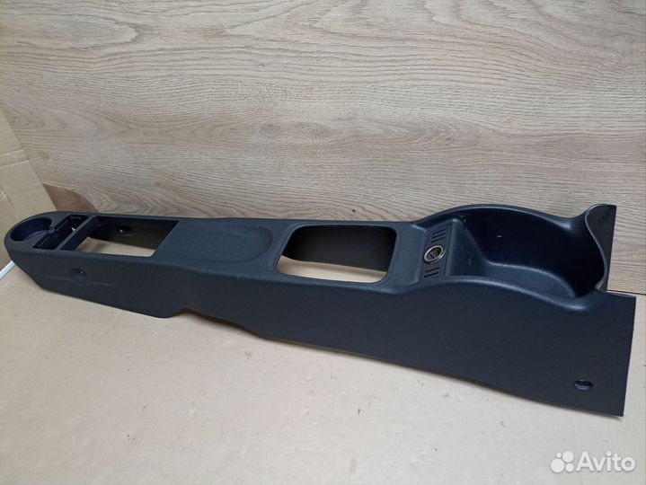 Консоль центральная Opel Corsa C