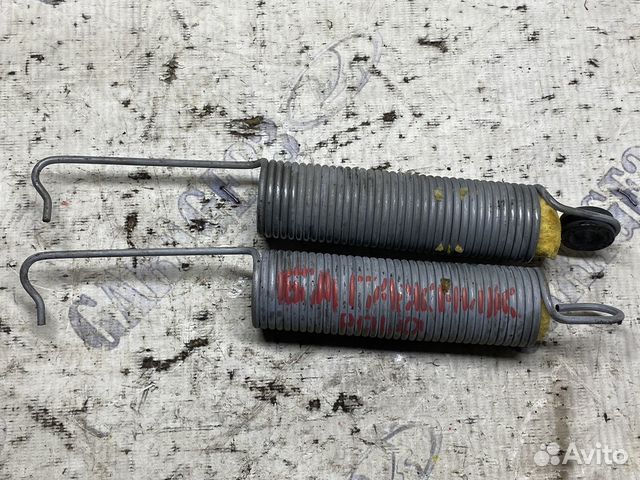 Пружина крышки багажника Volkswagen Polo 2019