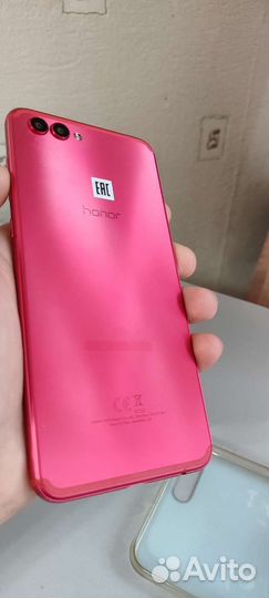 Телефон Honor View 10