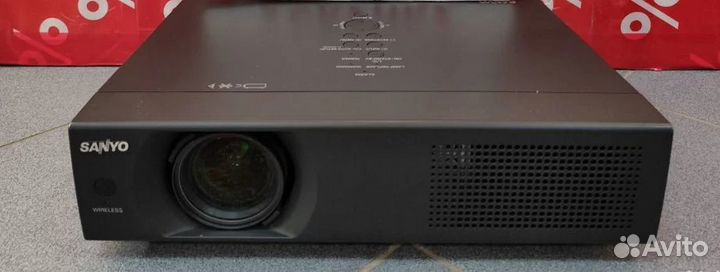 Проектор Sanyo PLC-WXU30
