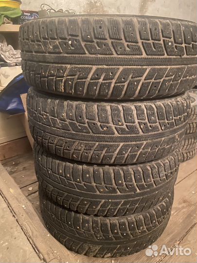 Kumho I'Zen KW22 205/60 R16