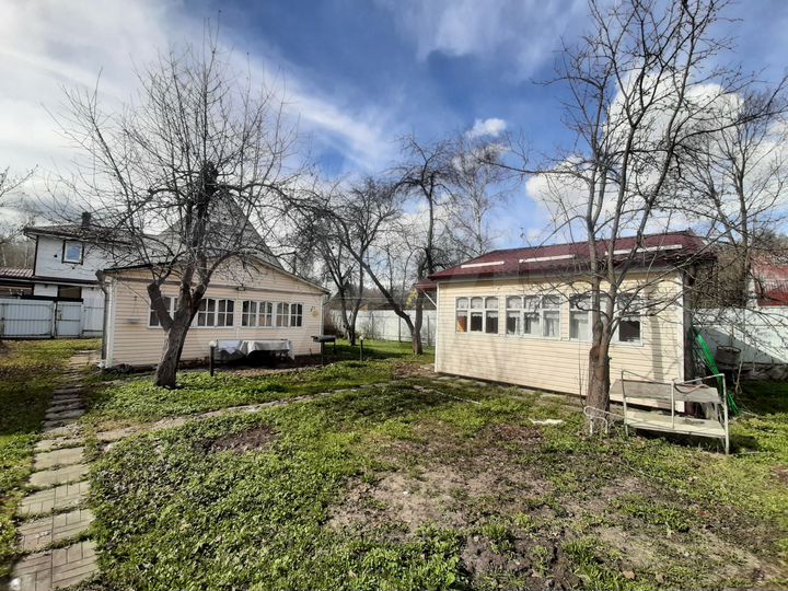 Дача 51,6 м² на участке 7,9 сот.