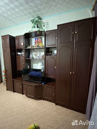 Стенка в гостиную