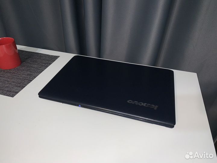 Ноутбук lenovo 8gb, ssd 120gb+HDD 500gb работа