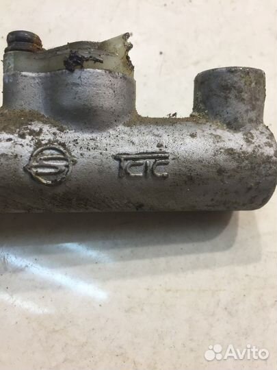 Цилиндр сцепления главный (SsangYong Actyon I)