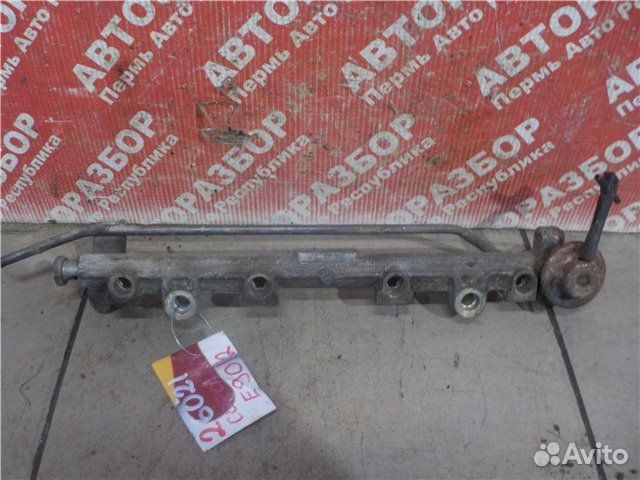 Топливная рампа Toyota Corolla EE90 5E 1990