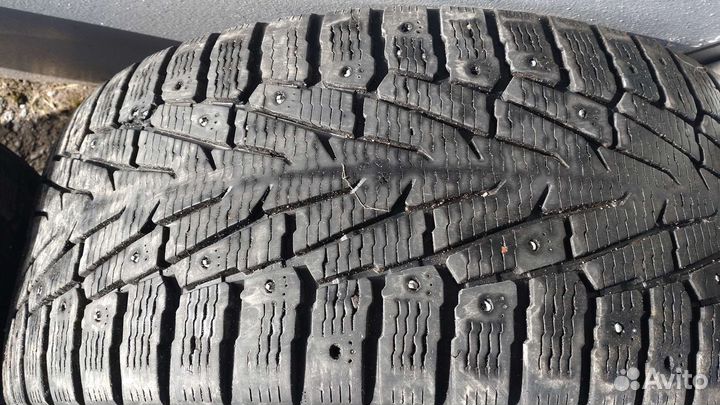 Nokian Tyres Hakkapeliitta 7 SUV 275/50 R20 113T
