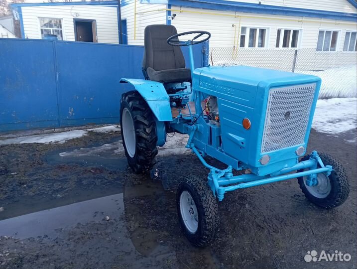 Мини трактор