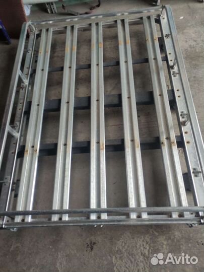 Багажник на крышу