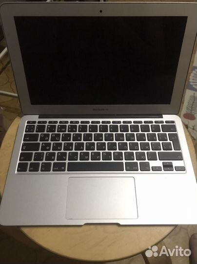 Apple MacBook Air 11 2011