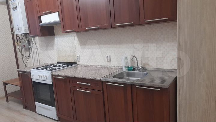 2-к. квартира, 68 м², 4/10 эт.