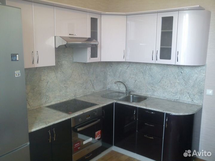 Изготовление кухонь компьютерных столов и др