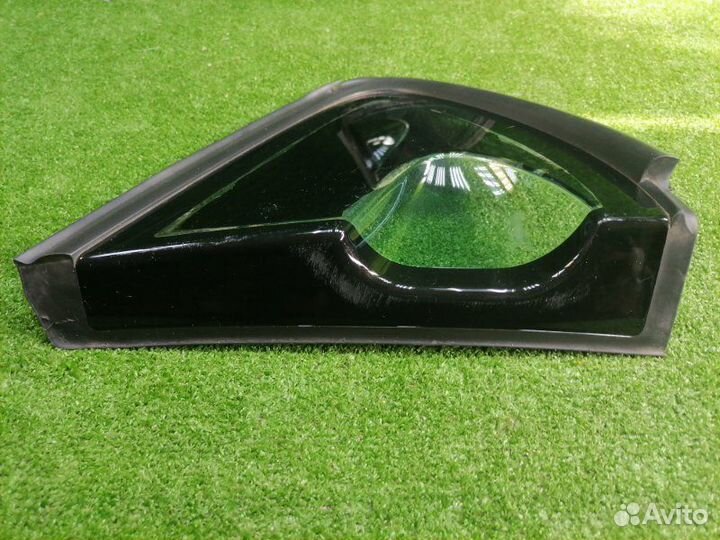 Стекло двери (форточка) заднее левое Seat Leon