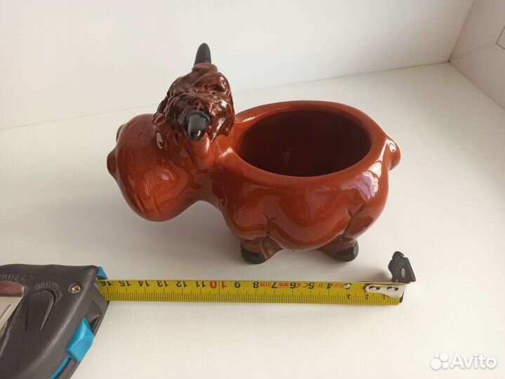 Кашпо для цветов керамическое Бычок